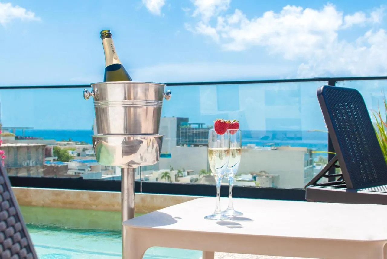 Kuxtal 3 Bedroom Downtown Apartment By Casago Playa del Carmen