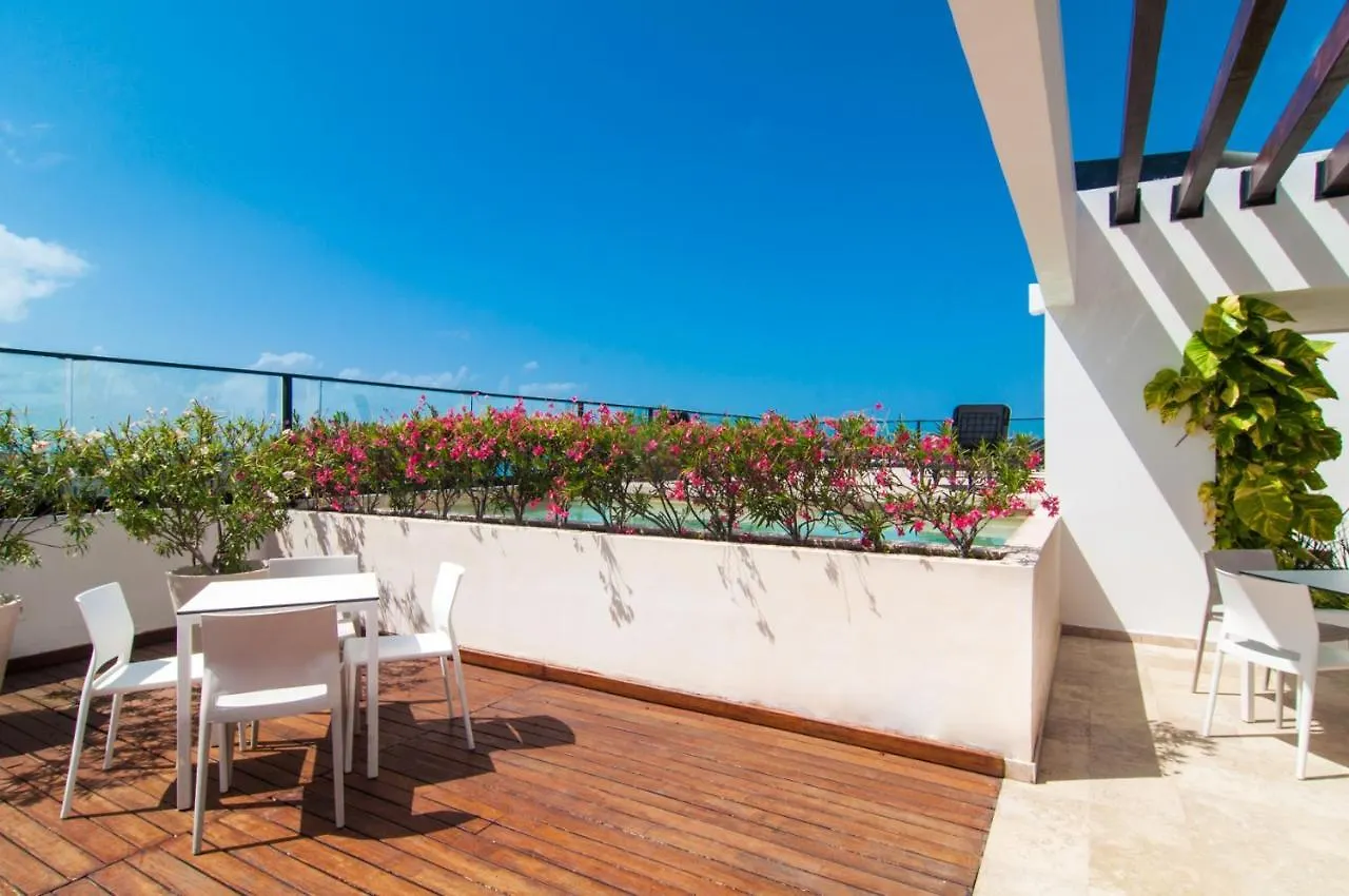 Kuxtal 3 Bedroom Downtown Apartment By Casago Playa del Carmen